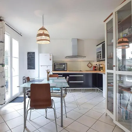 2 Bedroom Amazing In Dives-sur-Mer