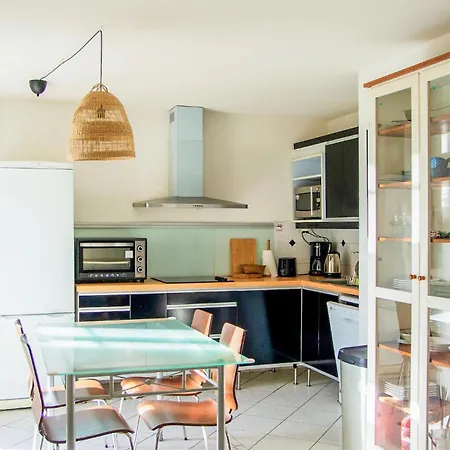 2 Bedroom Amazing In *